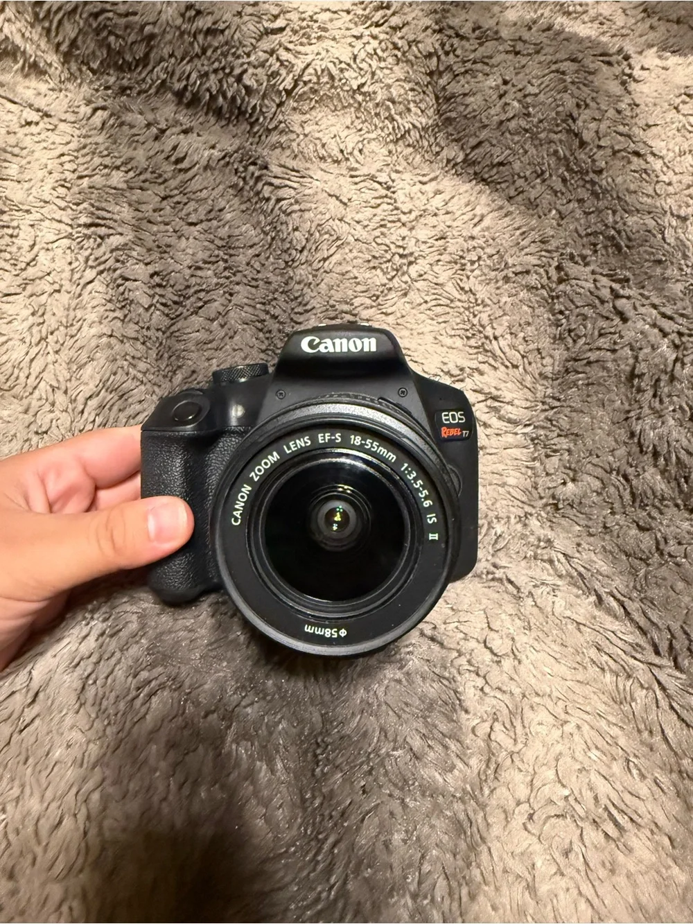 Canon DSLR Camera in Black with 18-55mm Lens